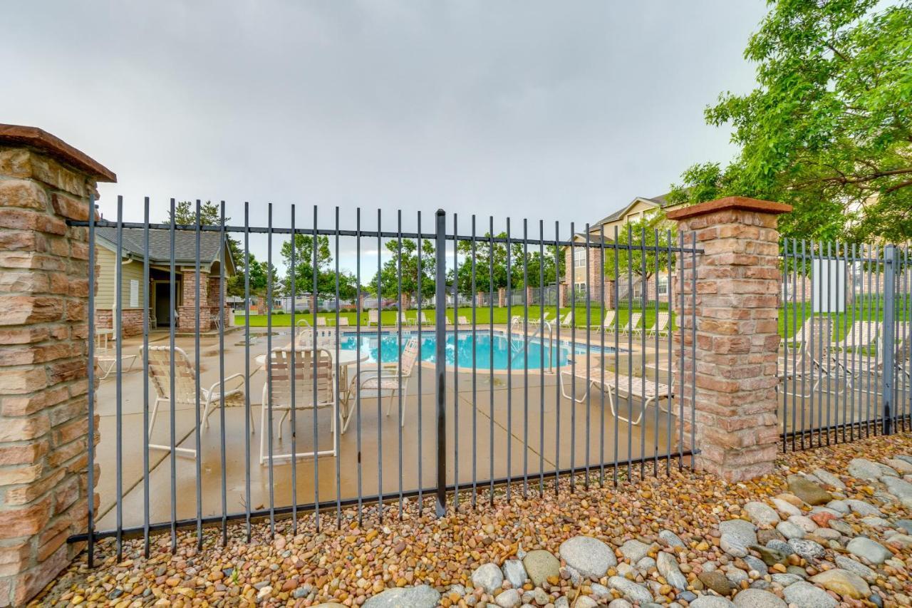 Aurora Townhome With Fireplace, 16 Mi To Dia! Exterior photo